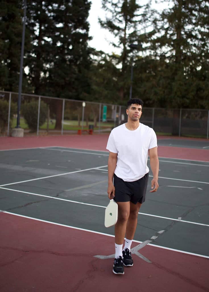 Isaiah Caruso playing tennis-3